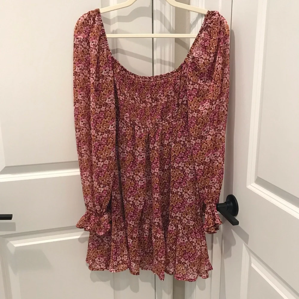 NWT Miami Floral Pink Boho Long Sleeve Mini Dress size medium